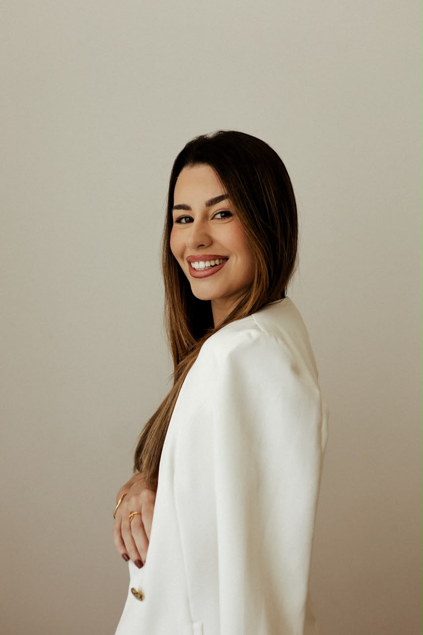 Victória Calderon